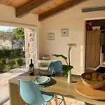 Charming Sea View 