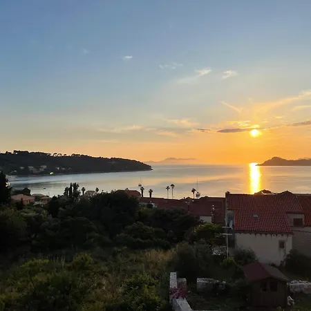 Charming Sea View 